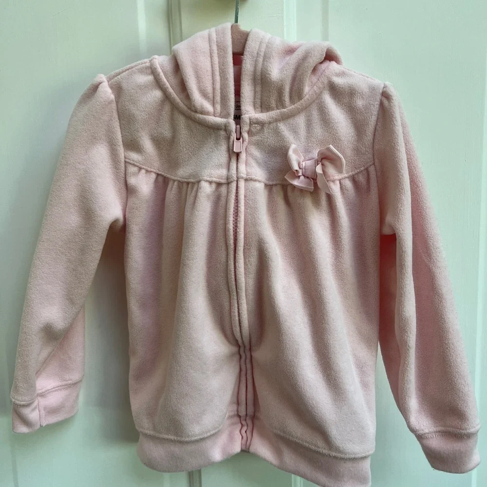 NWOT Simple Joys by Carter’s 24M Fuzzy Girls Zip Up Hooded Jacket